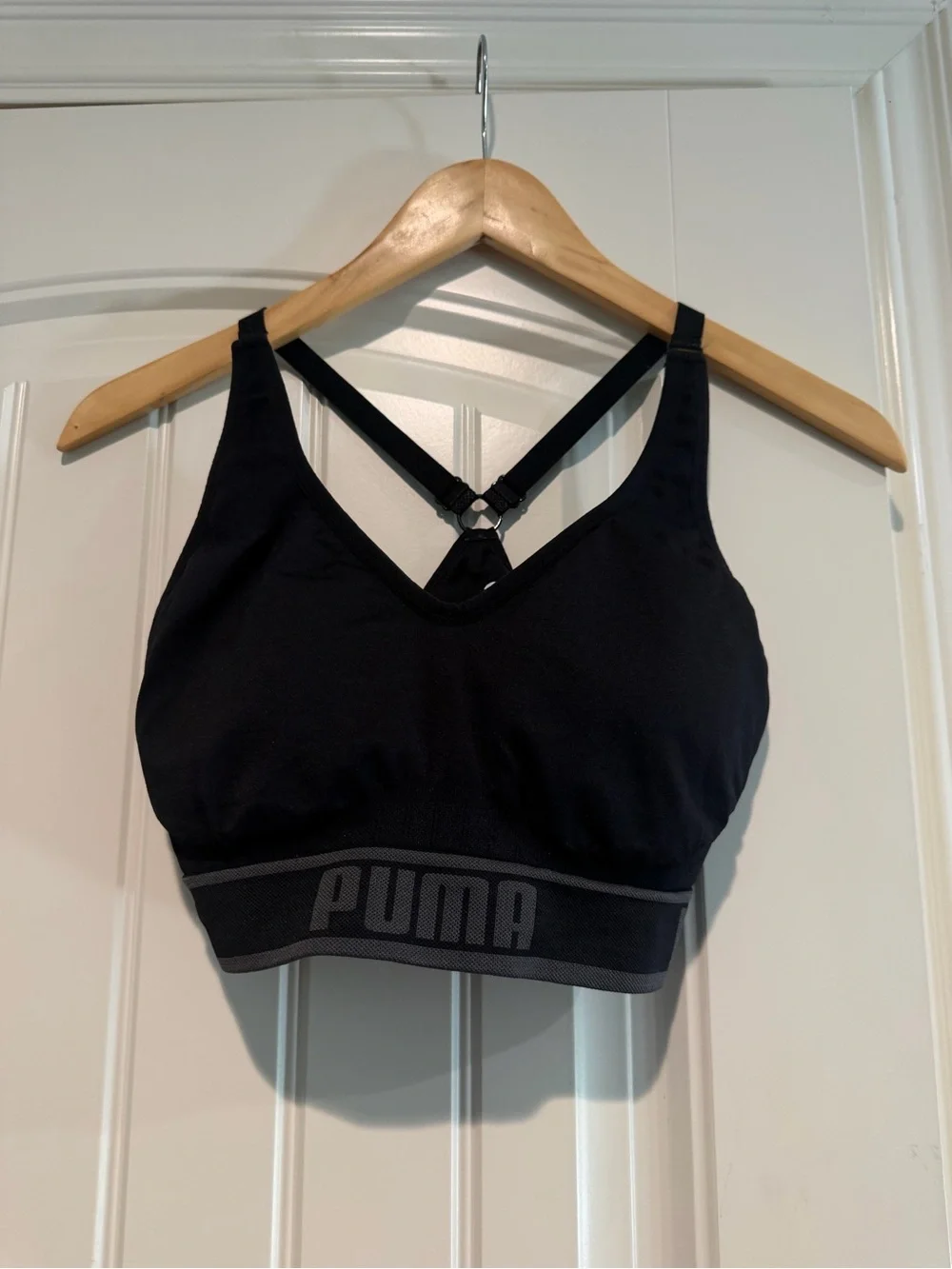 Lot of 4 size 8 sports bras Lululemon (2), Buff bunny and Puma